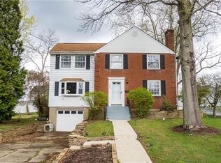 5622 Valleyview Dr, Bethel Park, PA