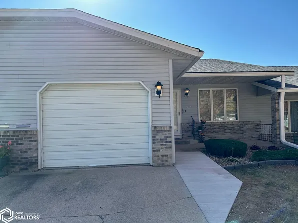 212 W L St, Forest City, IA 50436