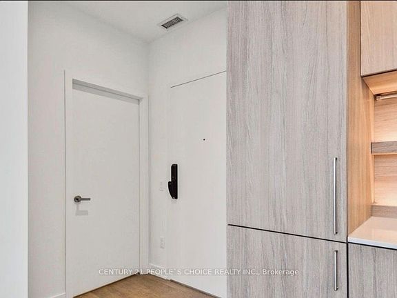 5th image of 28 Ann St #1504