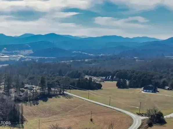 430 Fairview Rd, Tellico Plains, TN 37385