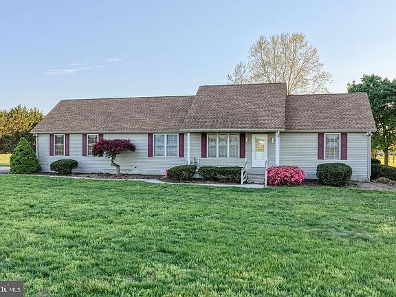3rd image of 1663 White Marsh Branch Rd