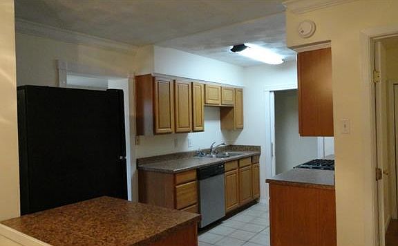 4th image of 312 Westwood Dr