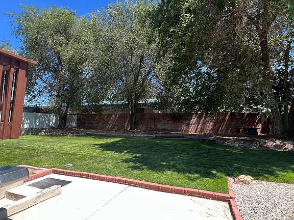 2nd image of 10531 S Primrose Dr