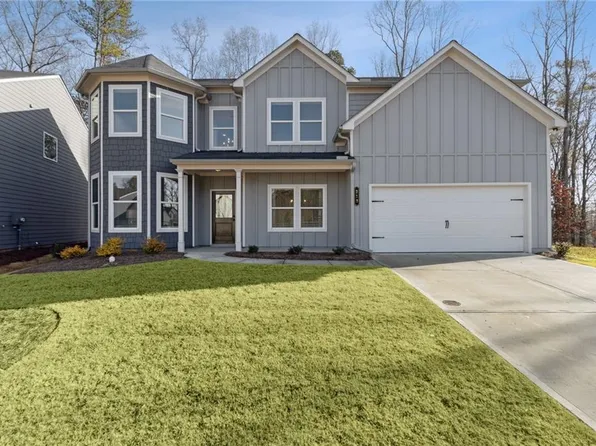 213 Fox Creek Dr, Braselton, GA 30517