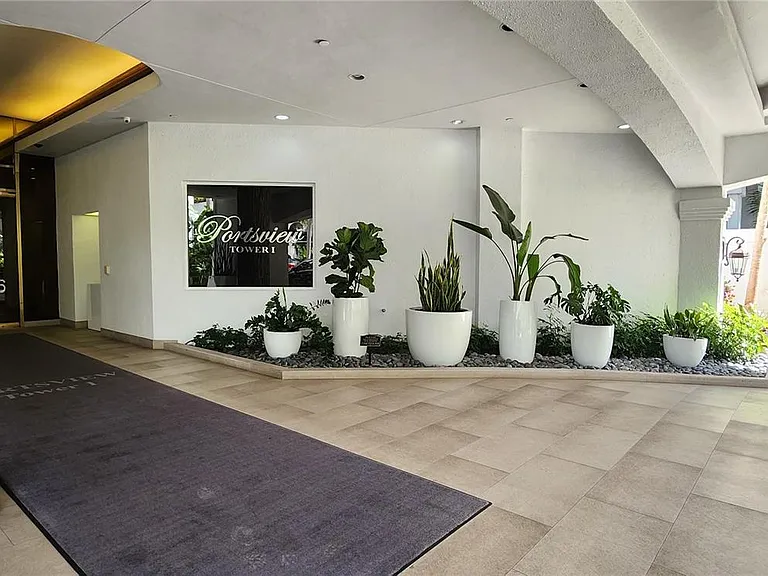 3610 Yacht Club Dr #615 — Photo 17