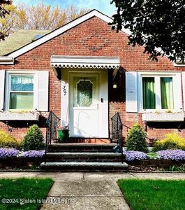 367 Ross Ave, Staten Island, NY, 10306