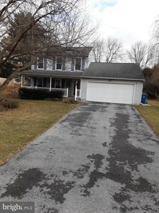 385 Hollyann Dr, Landisville, PA, 17538