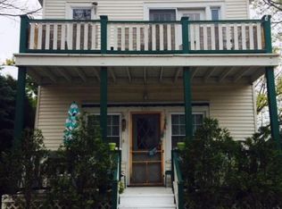 1038 E Pleasant St, Milwaukee, WI 53202