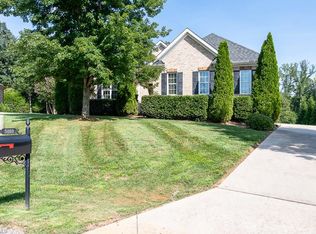 5089 Carriage Trail Ct, Kernersville, NC 27284