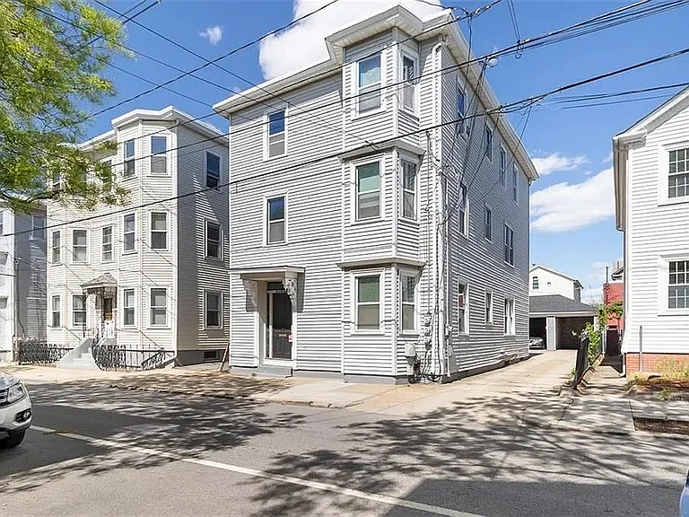 74 Sutton St #1 — Photo 1