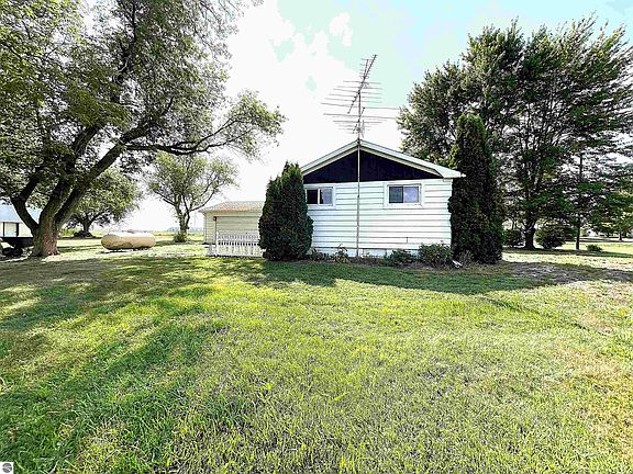 5th image of 1024 E Weidman Rd