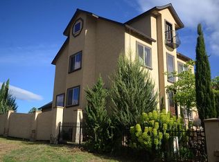 109 Red Hawk Dr, Medford, OR 97504