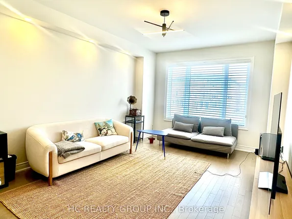 2852 Whites Rd, Pickering, ON L1X 0R6