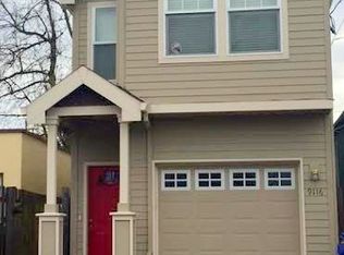 9116 NE Hoyt St, Portland, OR 97220