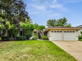 256 Evergreen Ln, Bloomingdale, IL