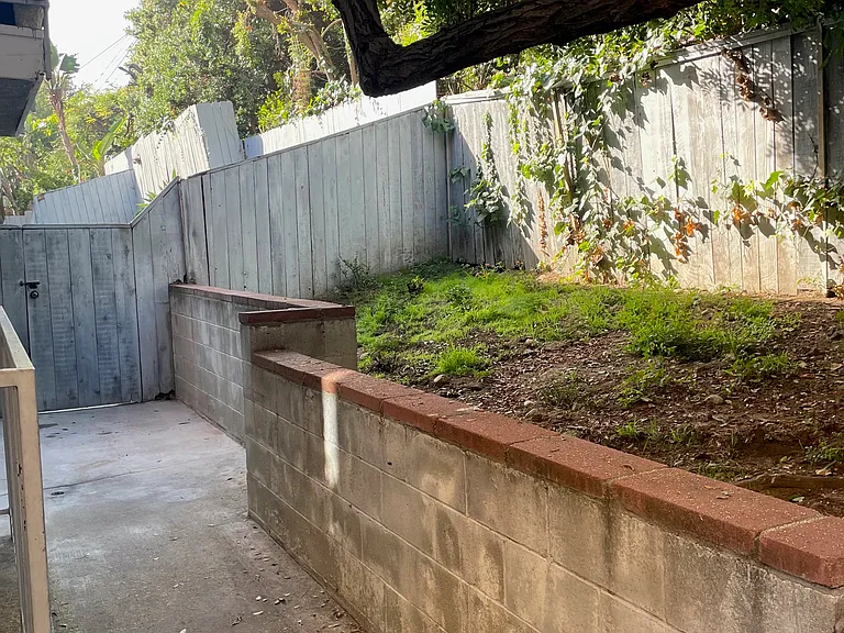 Reeves street luxury apartments — Photo 8