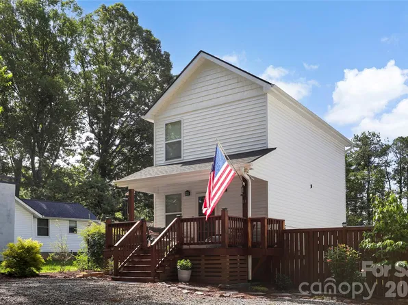 13 Trade St, Arden, NC 28704