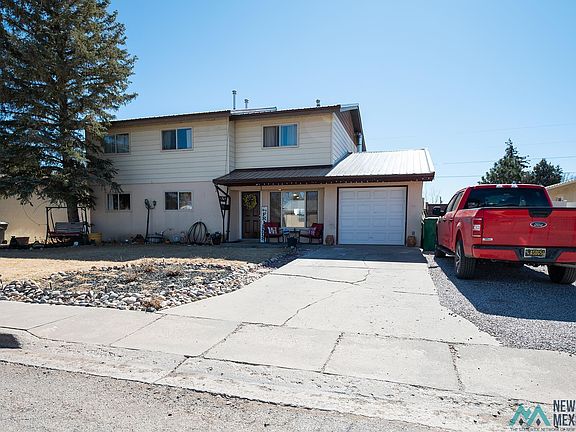 3rd image of 825 Flagstaff Ave