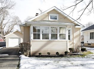 1011 Duncan Ave, Elgin, IL 60120