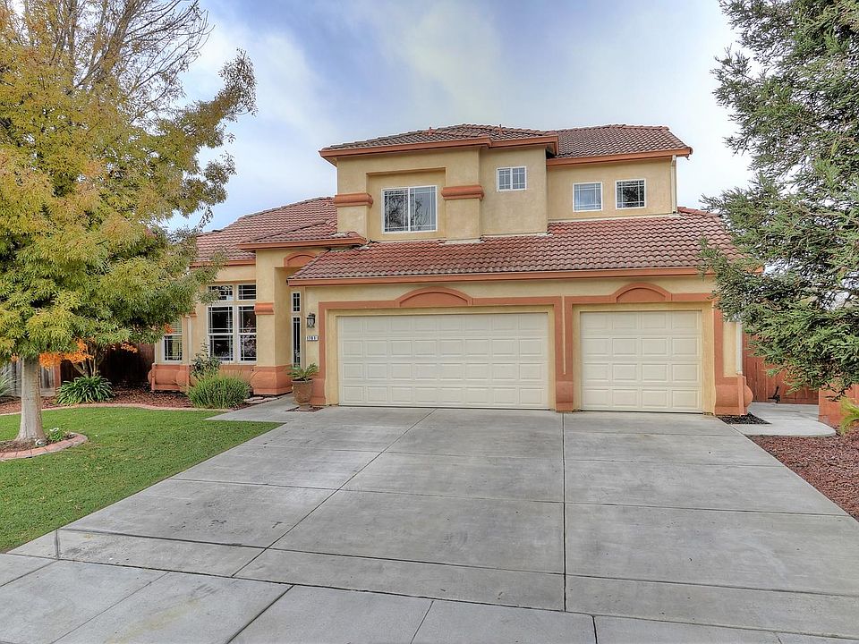 1st image of 1701 Flora Vista Dr