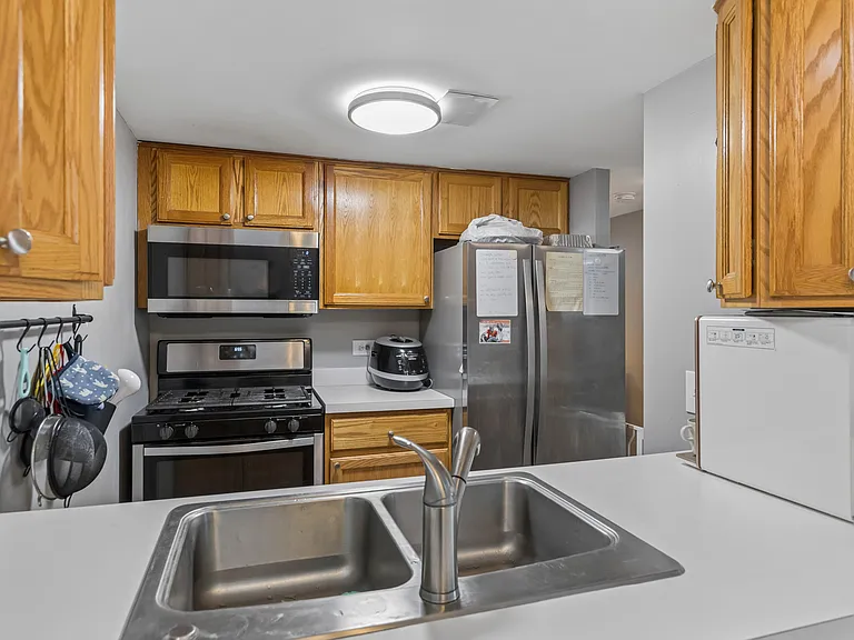Kenilworth Cir — Photo 5