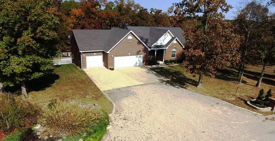 1st image of 12747 Foxwood Point