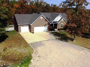 12747 Foxwood Point, Poplar Bluff, MO 63901