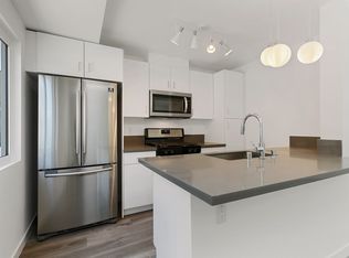 Marilyn Manor, Van Nuys, CA 91406