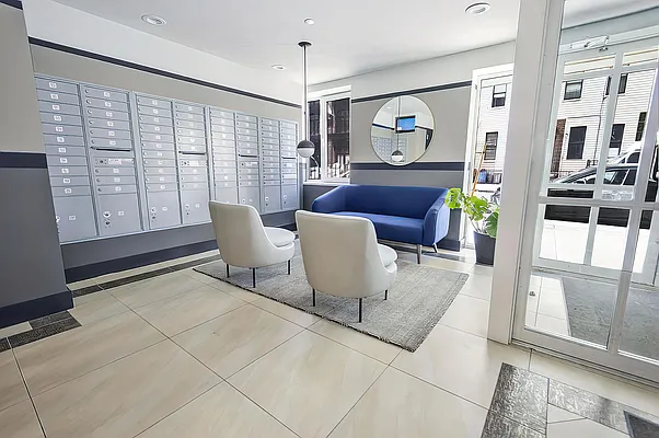 Rented by Level Group | media 19