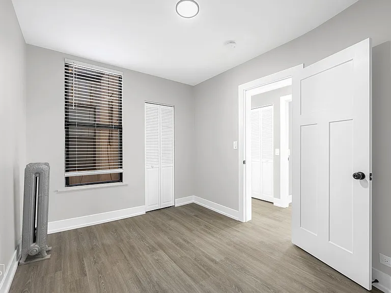 447 N Austin Blvd — Photo 11