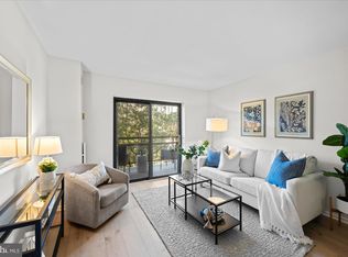 2111 Wisconsin Ave NW APT 322, Washington, DC 20007