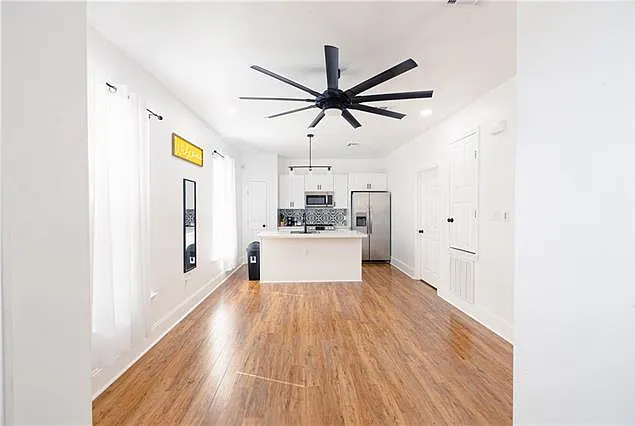 1 bed, 1.0 bath, 560 sqft, $1,350 — Photo 3