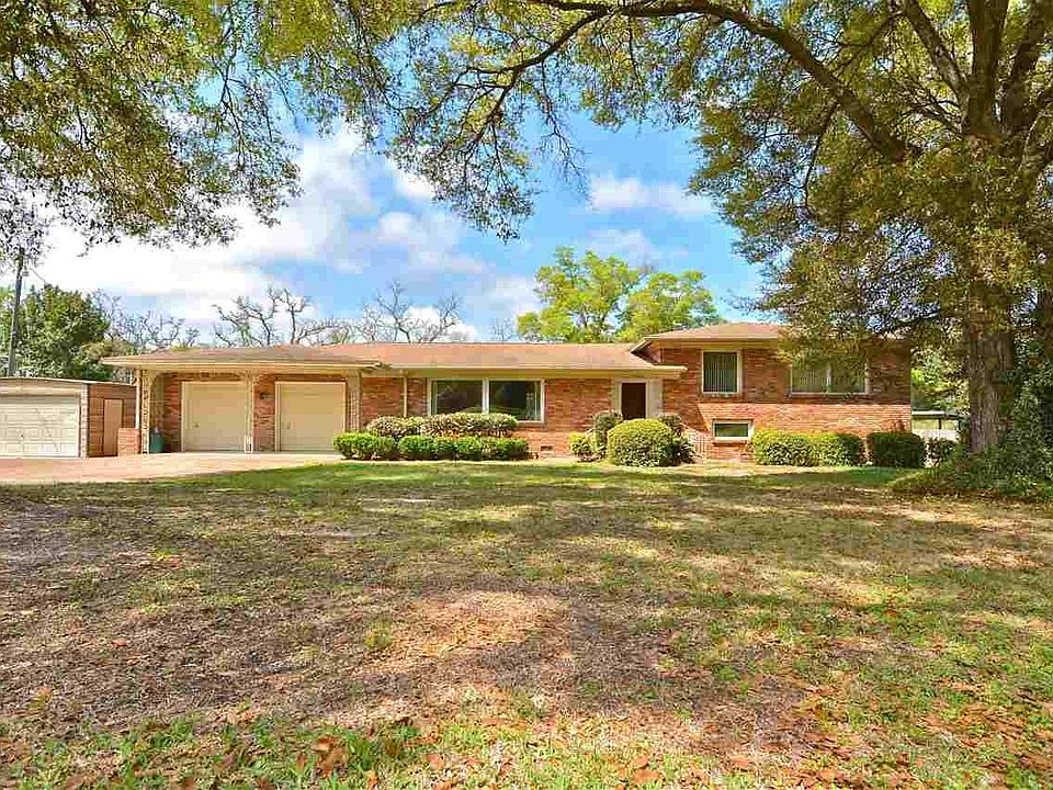 1st image of 3500 Bayou Dr