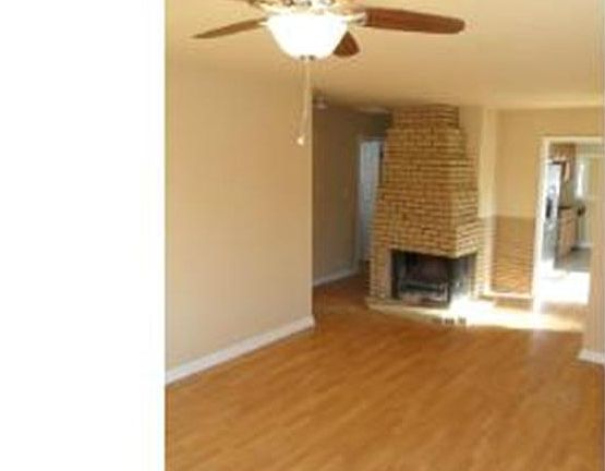 3rd image of 40 Kollman Dr