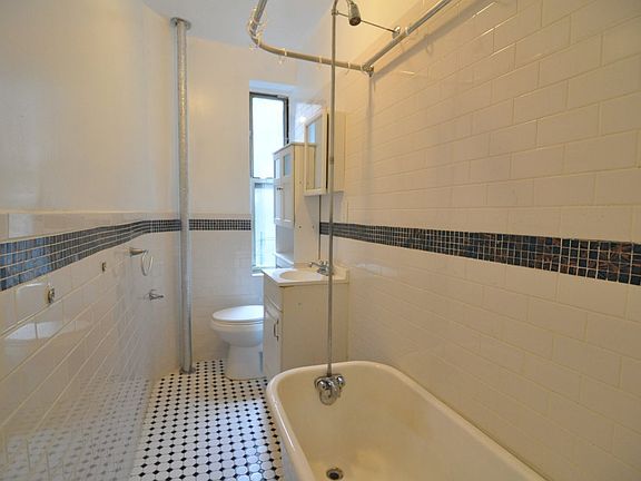 4th image of 203 W 144th St APT 24