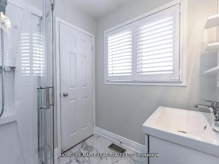 100 Alaskan Summit Ct W — Photo 17