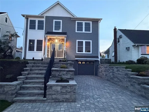 459 Washington Ave, Rutherford, NJ 07070