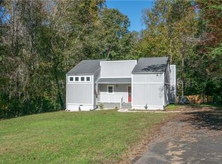 6583 Riverwood Rd, Walkertown, NC 27051