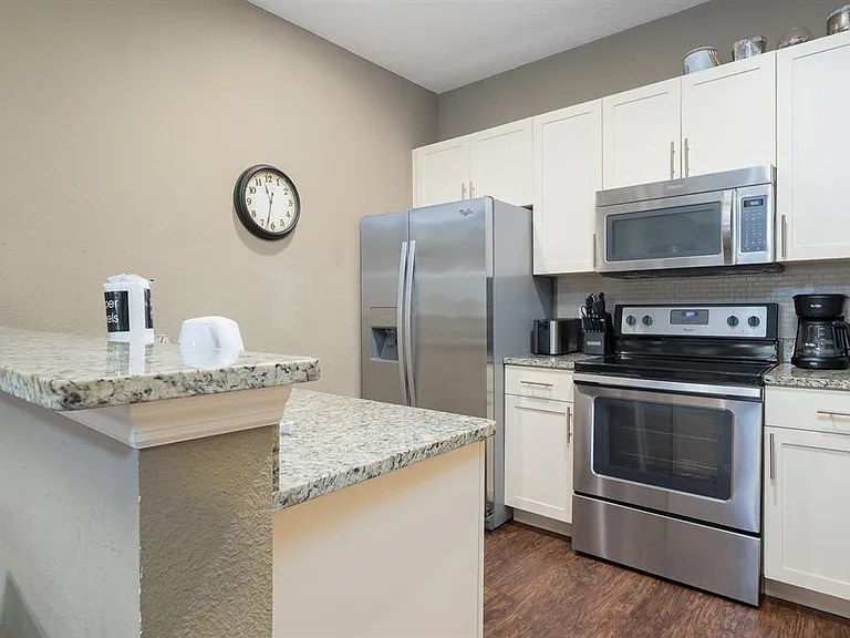 8964 Silver Pl — Photo 11