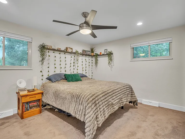 3163 S Boston Ct — Photo 10