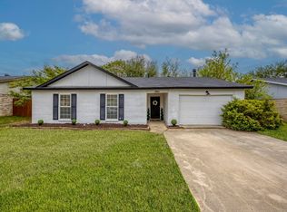 1904 Primrose Ln, Arlington, TX 76014