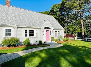 17 North Rd, West Dennis, MA 02670