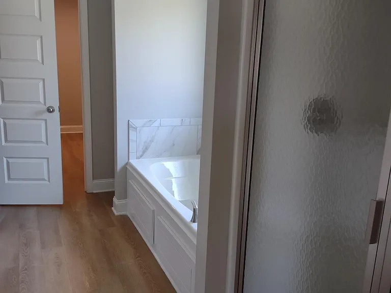560 Silver Hill Dr — Photo 11