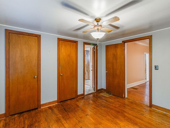 3rd image of 468 Two Notch Rd