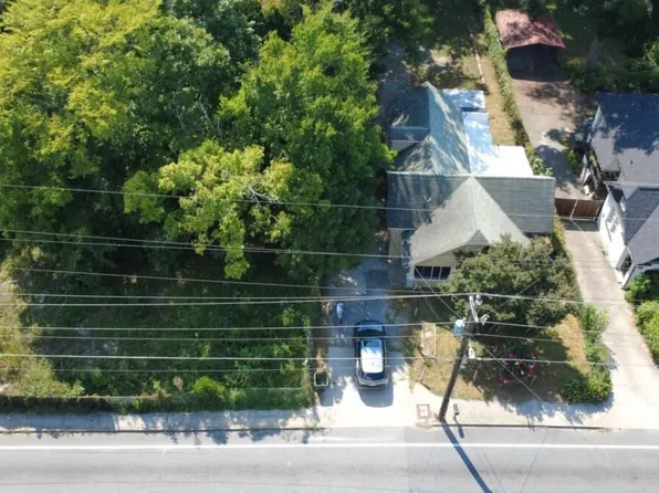 2069 Bolton Rd NW, Atlanta, GA 30318