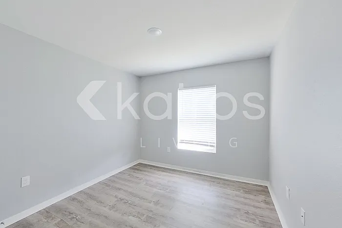 947 Grant Blvd — Photo 18