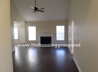 6062 E Creekview Ct, Rex, GA 30273