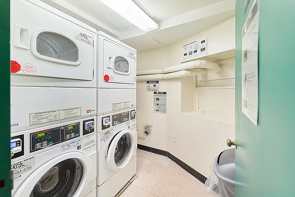 Rented by Compass | media 18