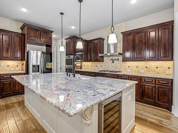4th image of 18110 Rainwater Creek Ln