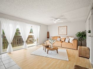 46-415 Kahuhipa St APT D, Kaneohe, HI 96744